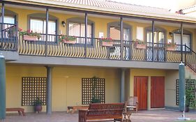 Benvenuto Hotel & Conference Centre